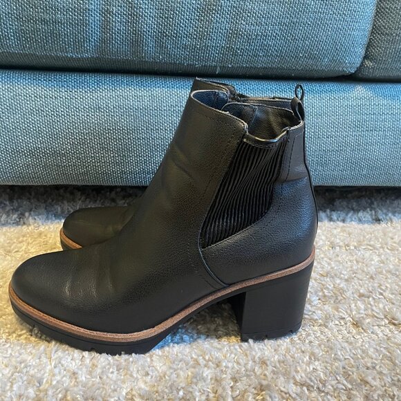 Naturalizer Women's Madalynn Gore Block Heel Bootie- waterproof - Picture 4 of 6